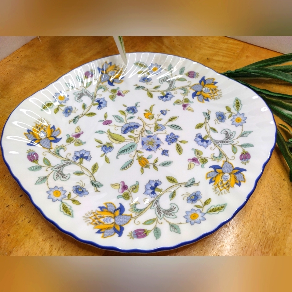 Minton Bicentennial Collectable 11 inch Platter with Floral Pattern